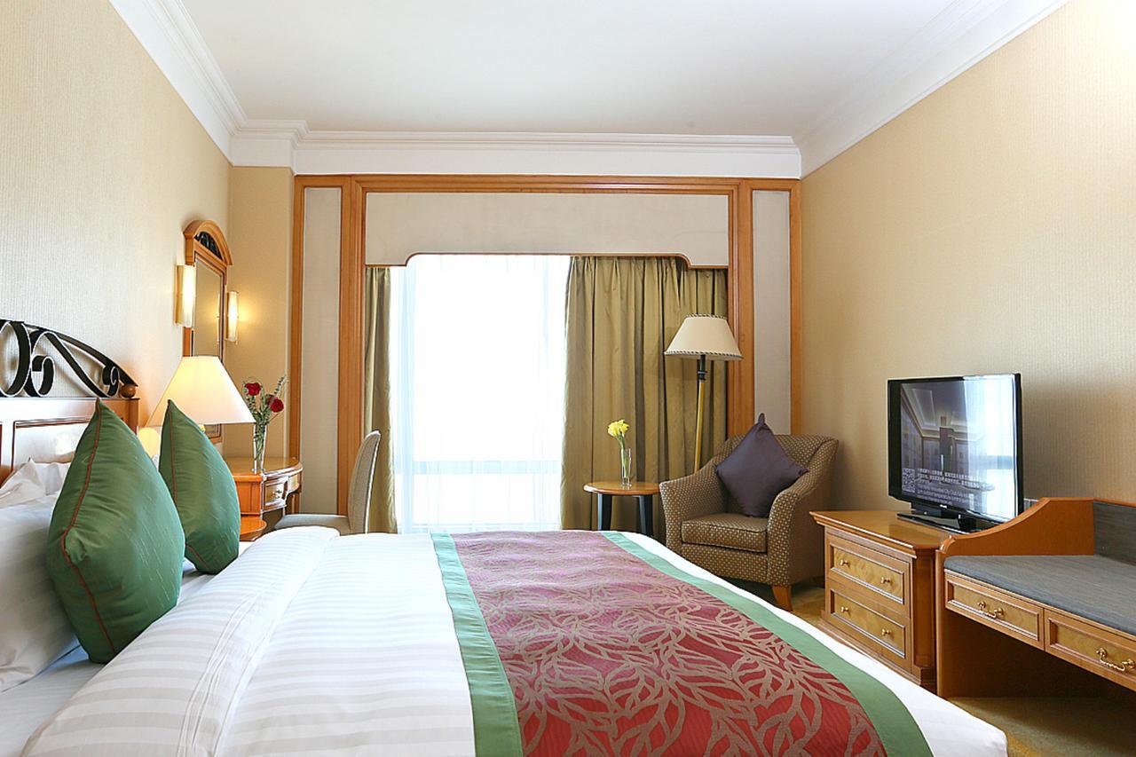 Regency Hotel Shantou Exterior photo