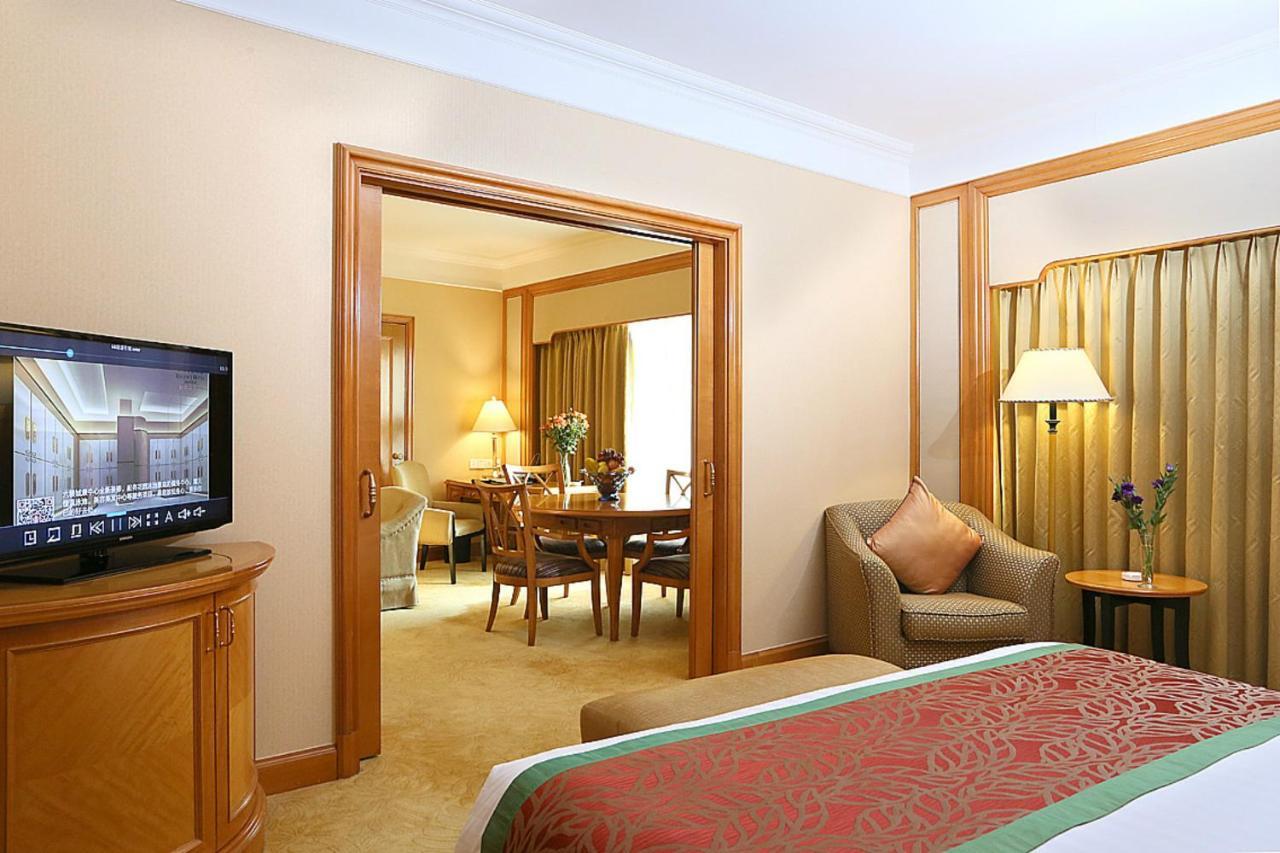 Regency Hotel Shantou Exterior photo